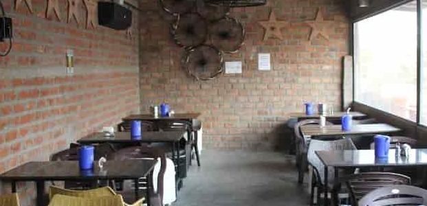 cine bar restaurant