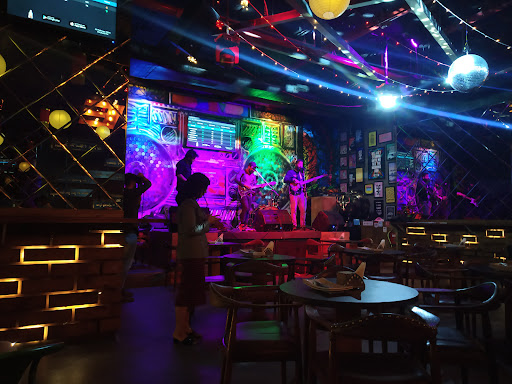 Ministry of Bar Exchange - Lounge Bar in Elante, Chandigarh