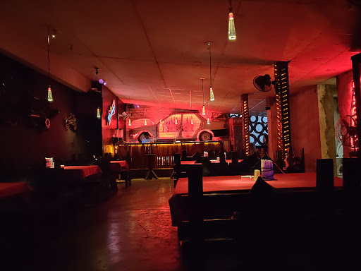 Car-O-Bar Lounge