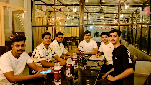 Pine Villa Cafe