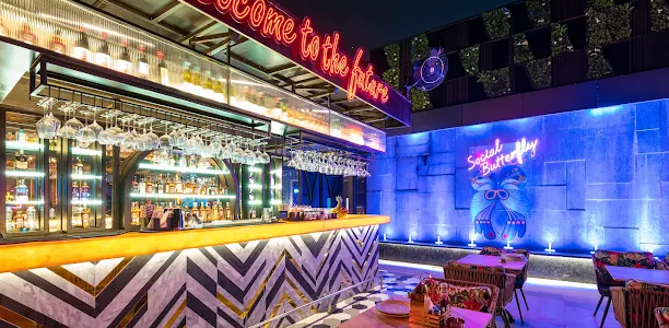 the best bars in jhansi