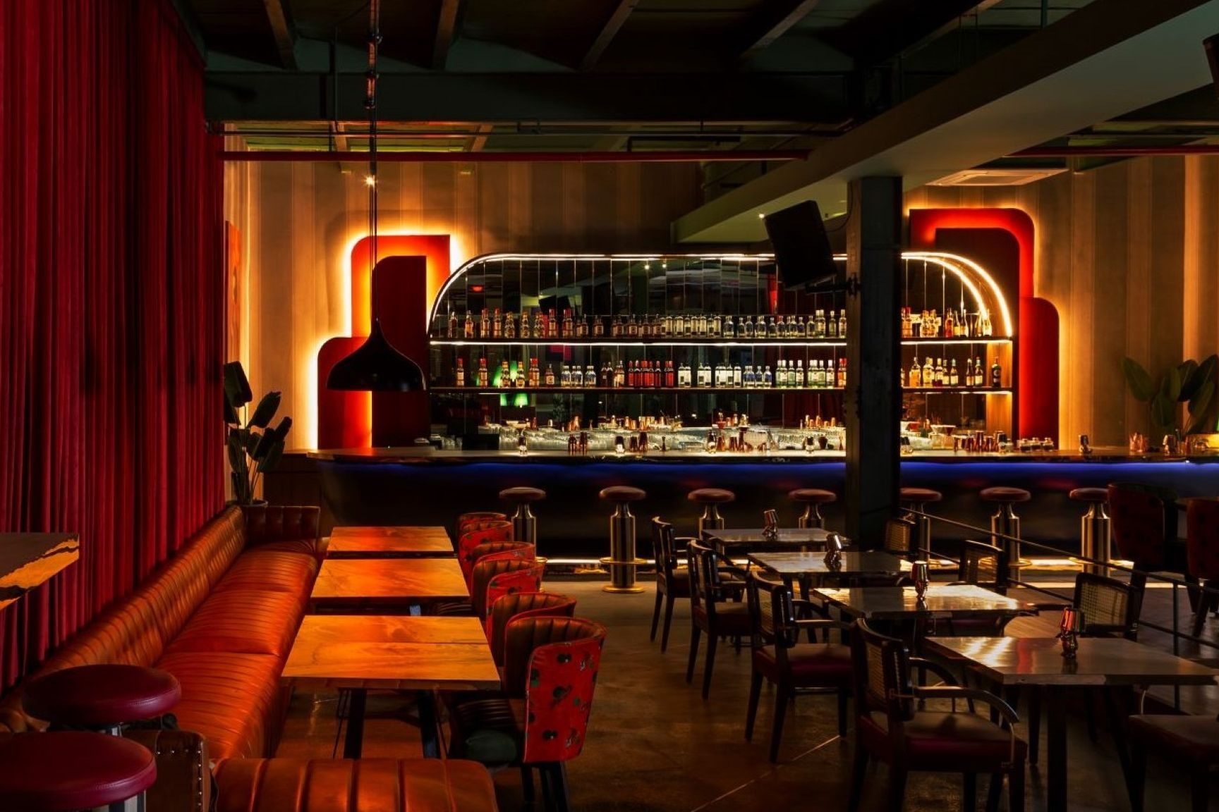 the best bars in kolkata